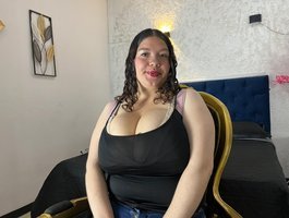 AishaMae on BongaCams
