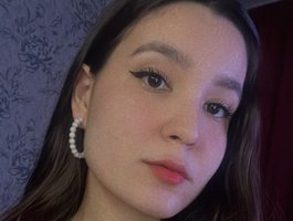 annie-fleur on BongaCams