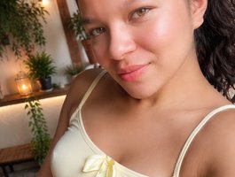 Ashley26 on BongaCams