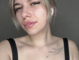 Ashleyya on BongaCams