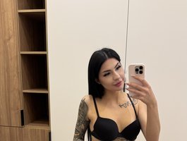 AuraXO on BongaCams