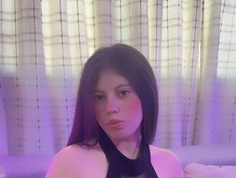 barbie-devon on BongaCams