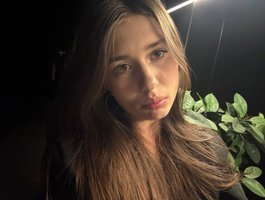 Elly-B1oom on BongaCams