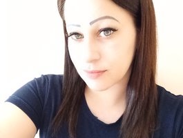 fruzsina25 on BongaCams