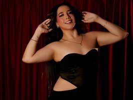HannahPrada on BongaCams