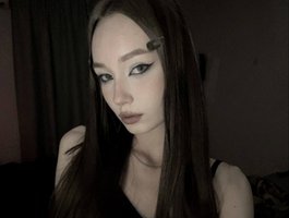 JuniperHoll on BongaCams