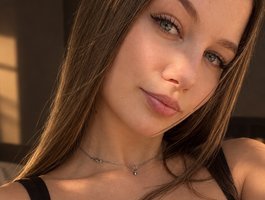 Leriksxs1 on BongaCams