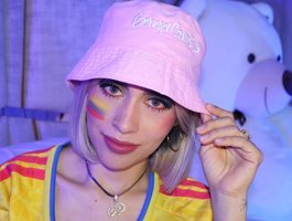 lucygirl- on BongaCams