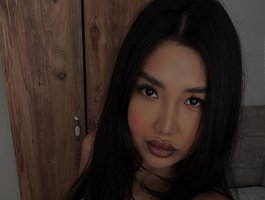 MiaBlisshere1 on BongaCams