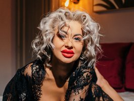 Miss-Kora on BongaCams