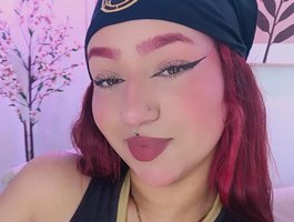 Nahomi-velmont on BongaCams