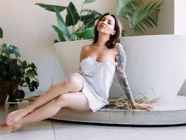 shiny-lily on BongaCams