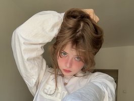 Shyblanche on BongaCams
