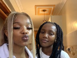 Yourdolls on BongaCams