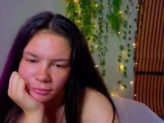 anahiegan on CamSoda