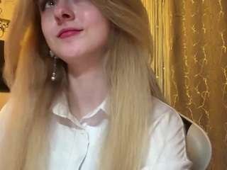 andraschnuerer on CamSoda