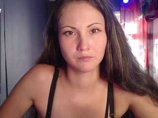 asya2222 on CamSoda
