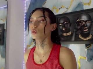 dariannys-atehortua on CamSoda