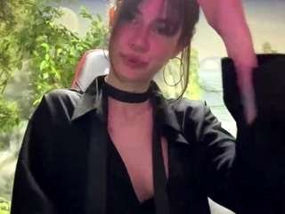 deeayhens on CamSoda