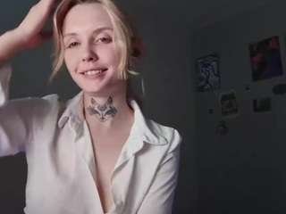 iluminadaandronis on CamSoda