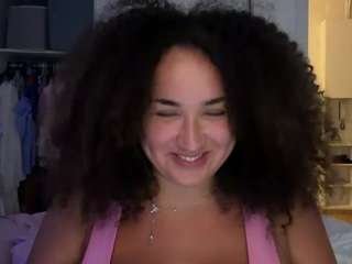 kawaiifairybb on CamSoda