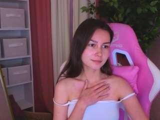 lunara1n on CamSoda