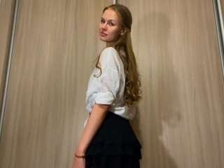 monicanori on CamSoda