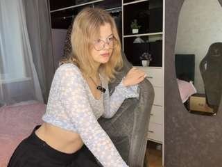 rizeyoru on CamSoda