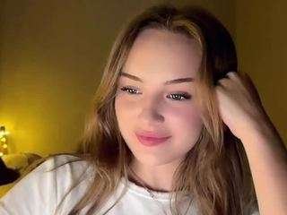 rossanalostracco on CamSoda