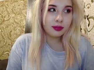 sadyedobiesz on CamSoda