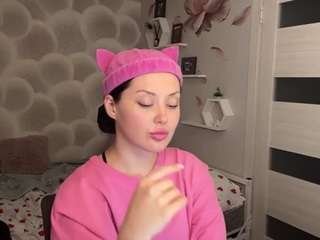 sharleenbrazington on CamSoda