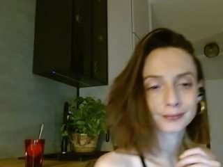 sweetladycute on CamSoda