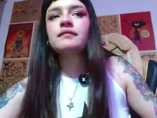 tara-haze on CamSoda