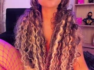 tylla on CamSoda