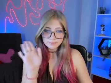 adelina_wilde on Chaturbate