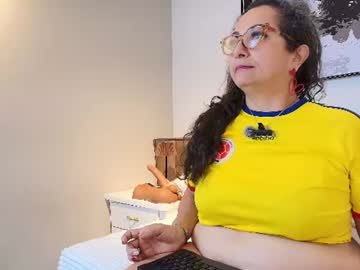 alessandraleroy on Chaturbate