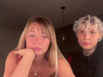 ashtonveil on Chaturbate