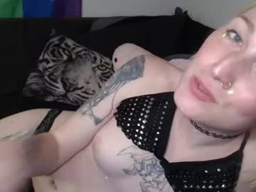 athenaaphrodisia on Chaturbate