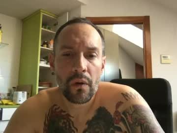 babakeror on Chaturbate