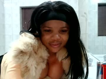 caramelbbe on Chaturbate