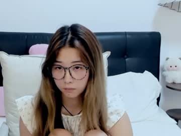 charlottelin on Chaturbate