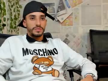 daniel_hot_11 on Chaturbate