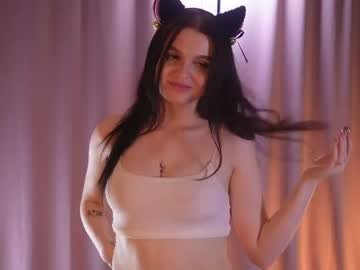 daphnebrozek on Chaturbate