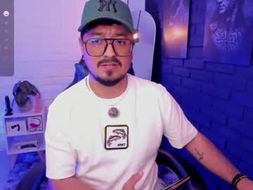 daviidevans on Chaturbate