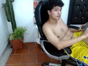 ethan_cortes on Chaturbate