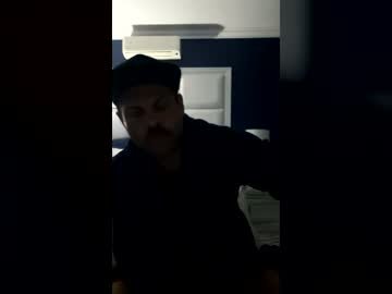 frisbul on Chaturbate