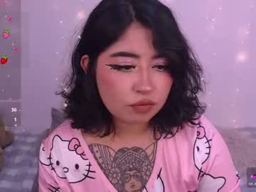ginmeowuwu on Chaturbate