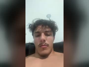 gostozin7 on Chaturbate