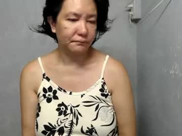 hazelannenatividad3 on Chaturbate