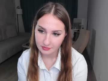 katedezzi on Chaturbate
